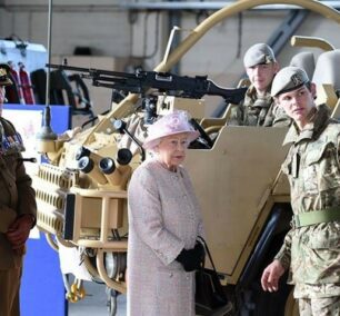 Her Majesty Queen Elizabeth II with Supacat HMT